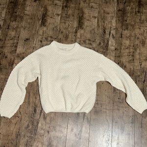 2 Universal Thread Cropped Sweaters